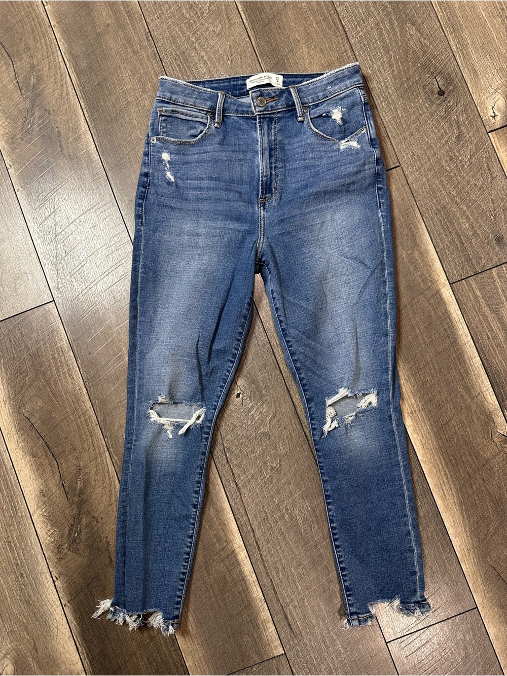 Abercrombie & Fitch Curve Love The Super Skinny Ankle Hi Rise Jeans